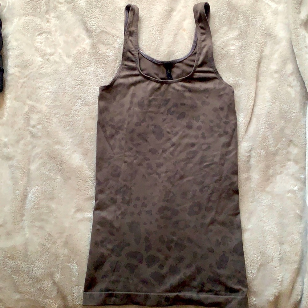 Aritzia brown leopard skin tight tank